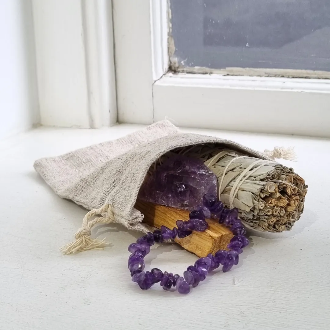 Calming Crystal Kit - Amethyst | The Stone of Peace