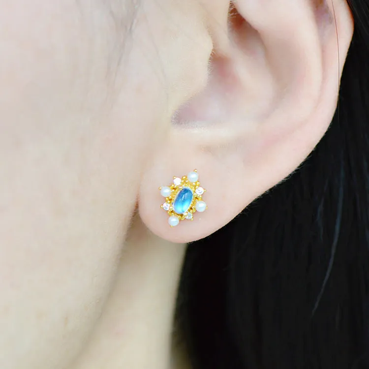 Chic Ladies Genuine Moonstone Stud Earrings Gold Plated Silver For Women