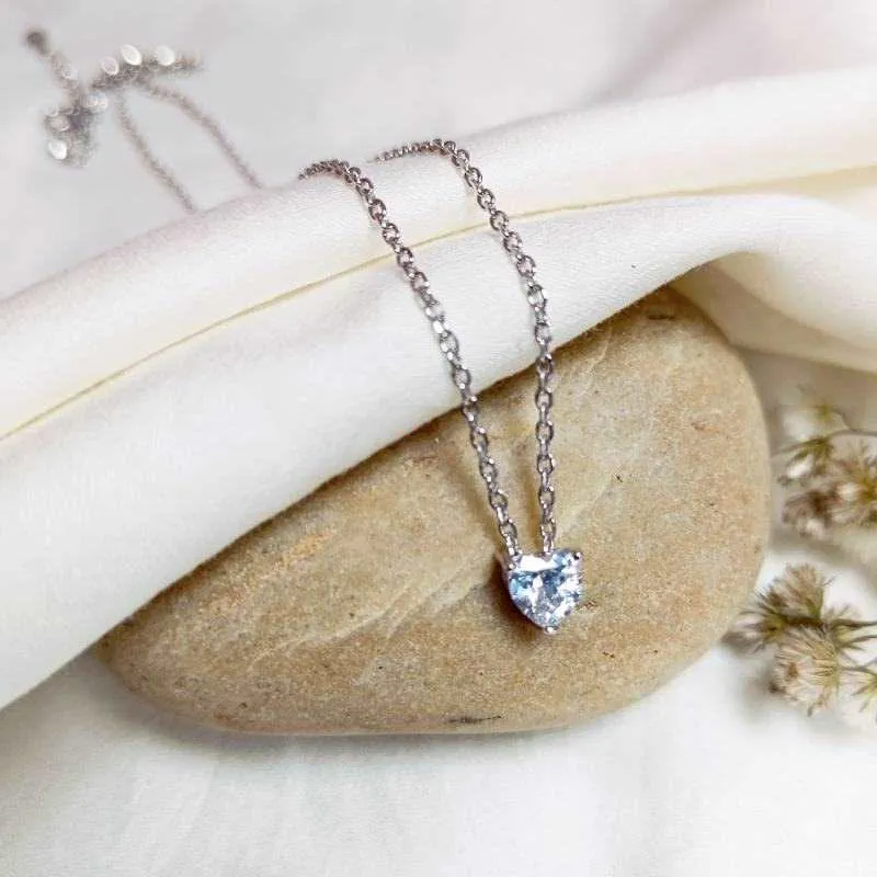 Heart Shaped Solitaire Necklace