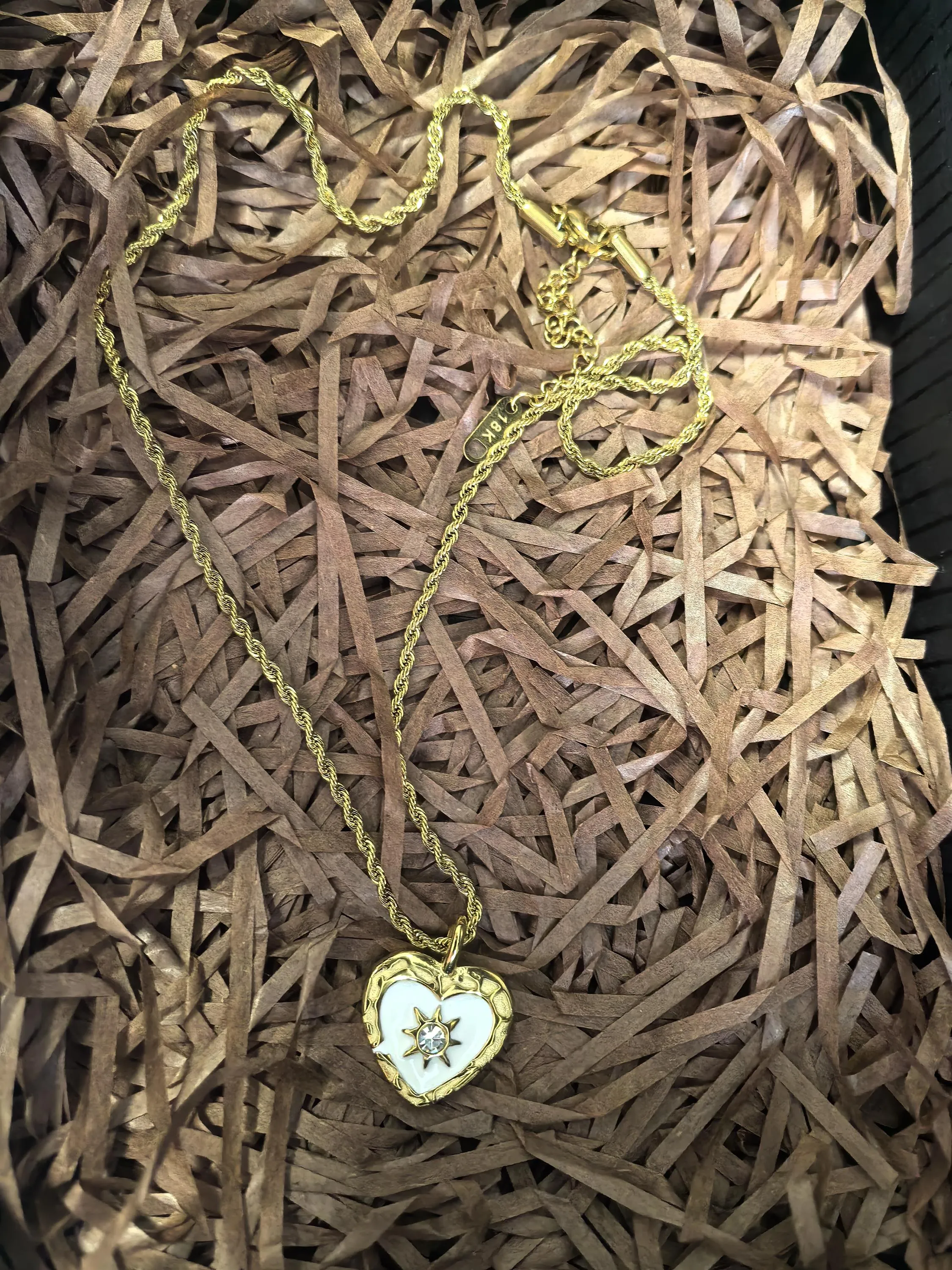 Love Zircon Titanium Steel Heart Chain Pendant Dainty Delicate Necklace