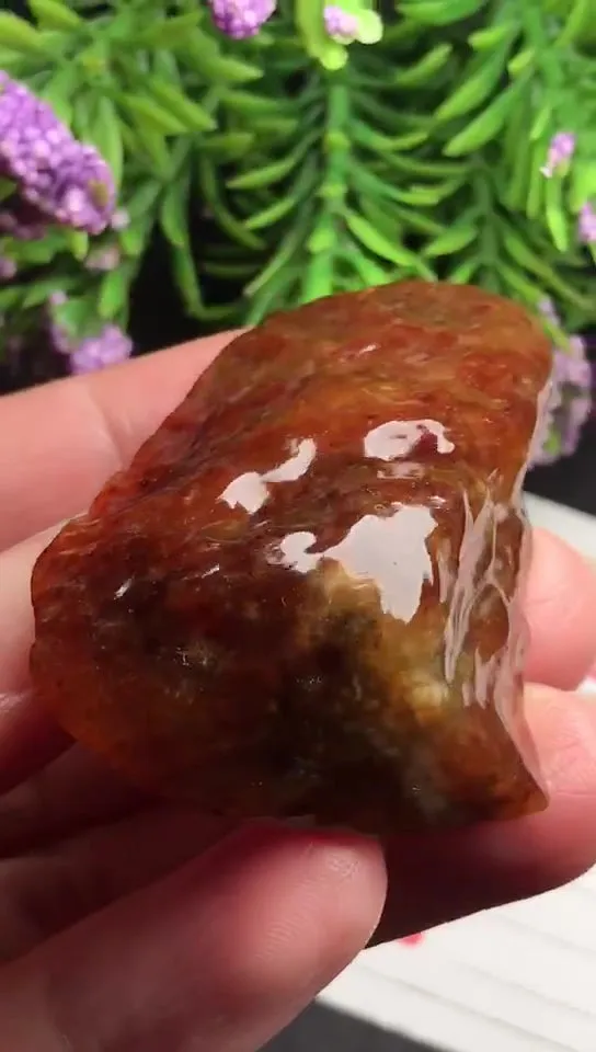 Natural Jade Rough Jadeite Raw (4.8x3.4X1.5cm)-S3255