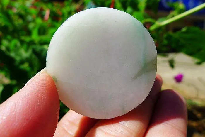 Natural Jade Rough Jadeite Raw (61g,3.8X1.65cm)