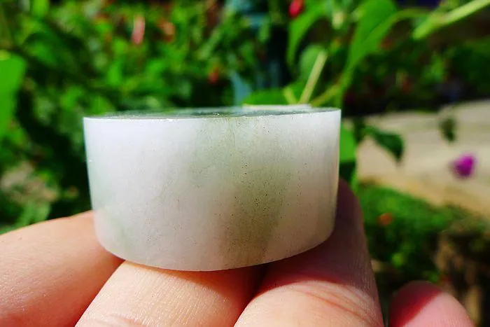 Natural Jade Rough Jadeite Raw (61g,3.8X1.65cm)