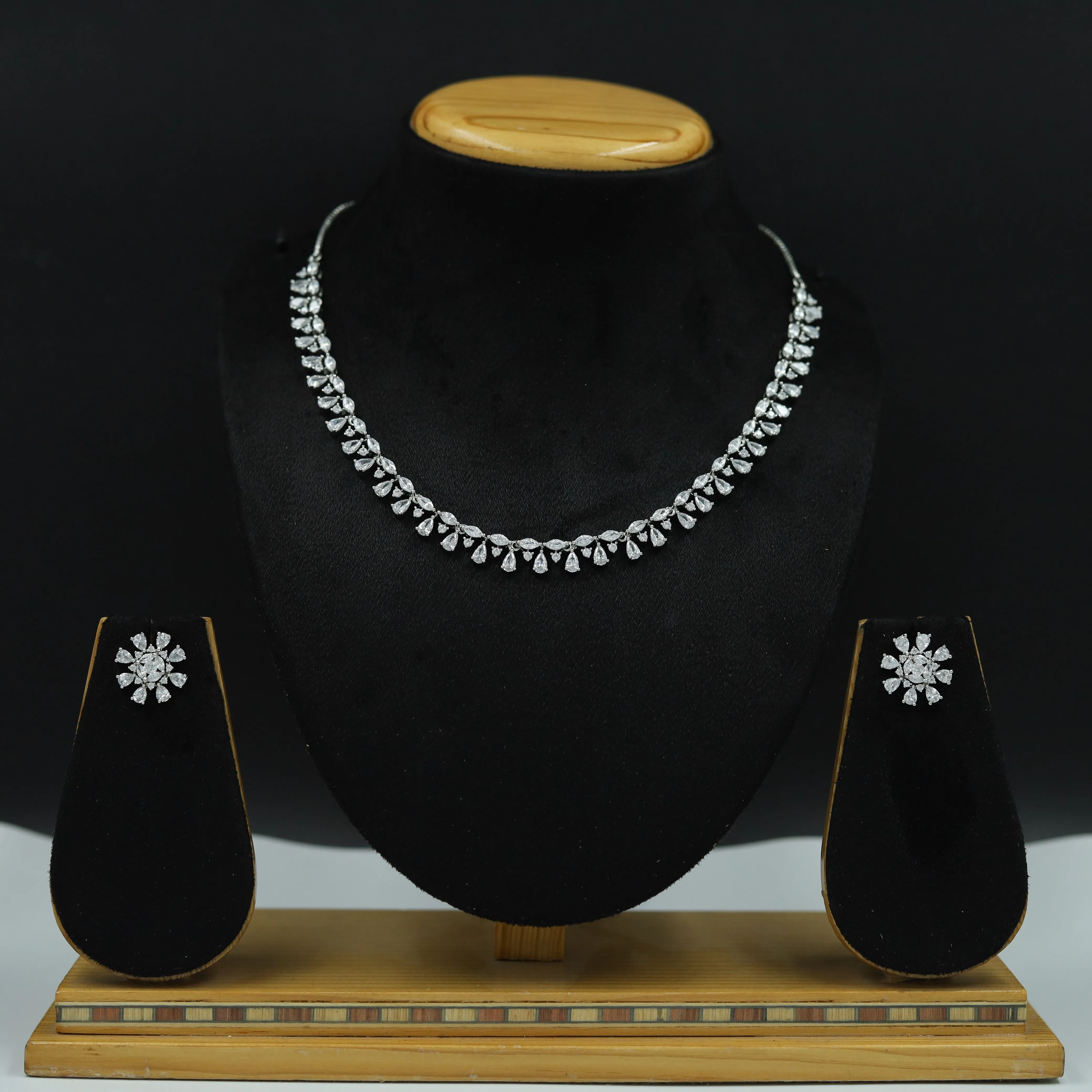 Round Neck Zircon/AD Necklace Set 11631-08