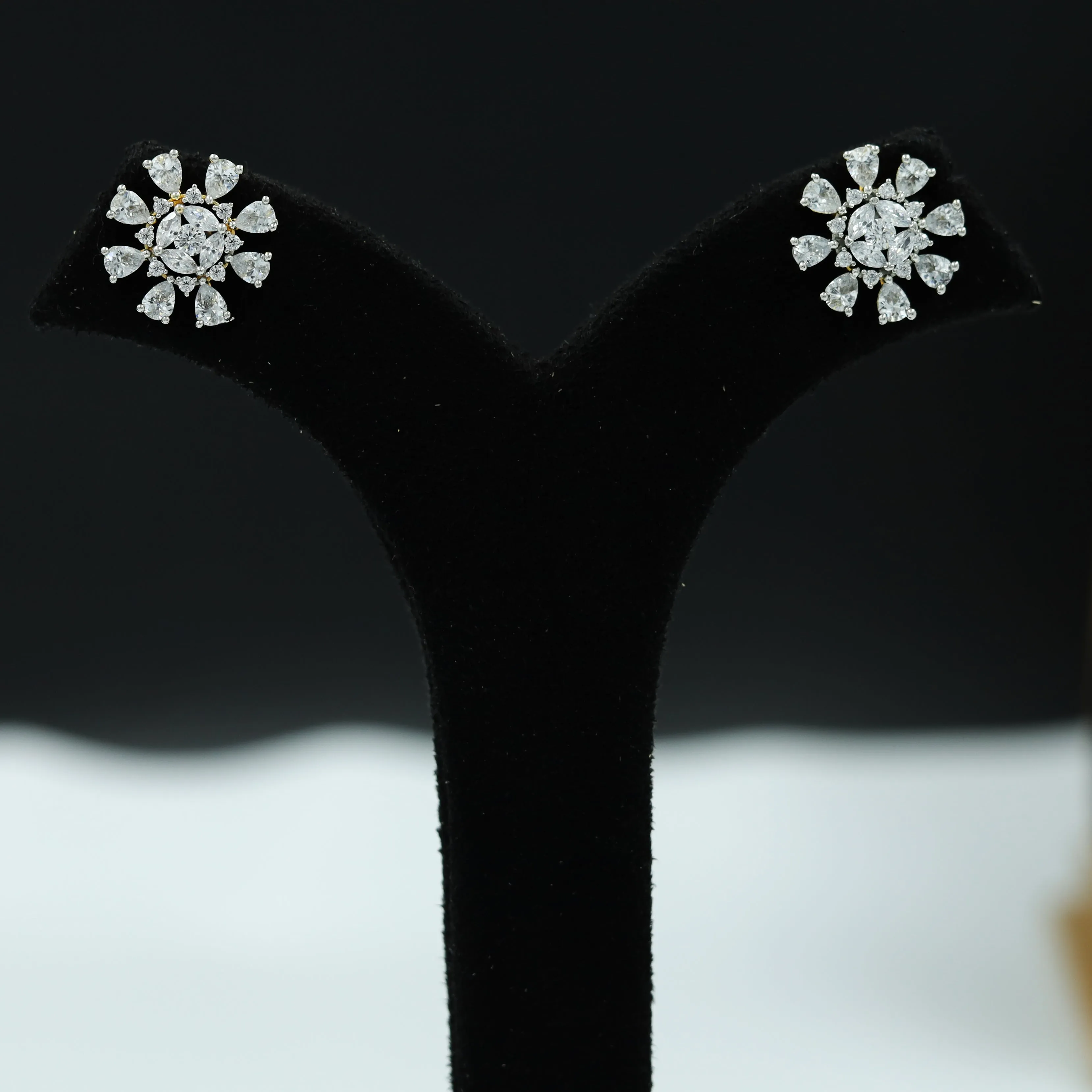 Round Neck Zircon/AD Necklace Set 11631-08