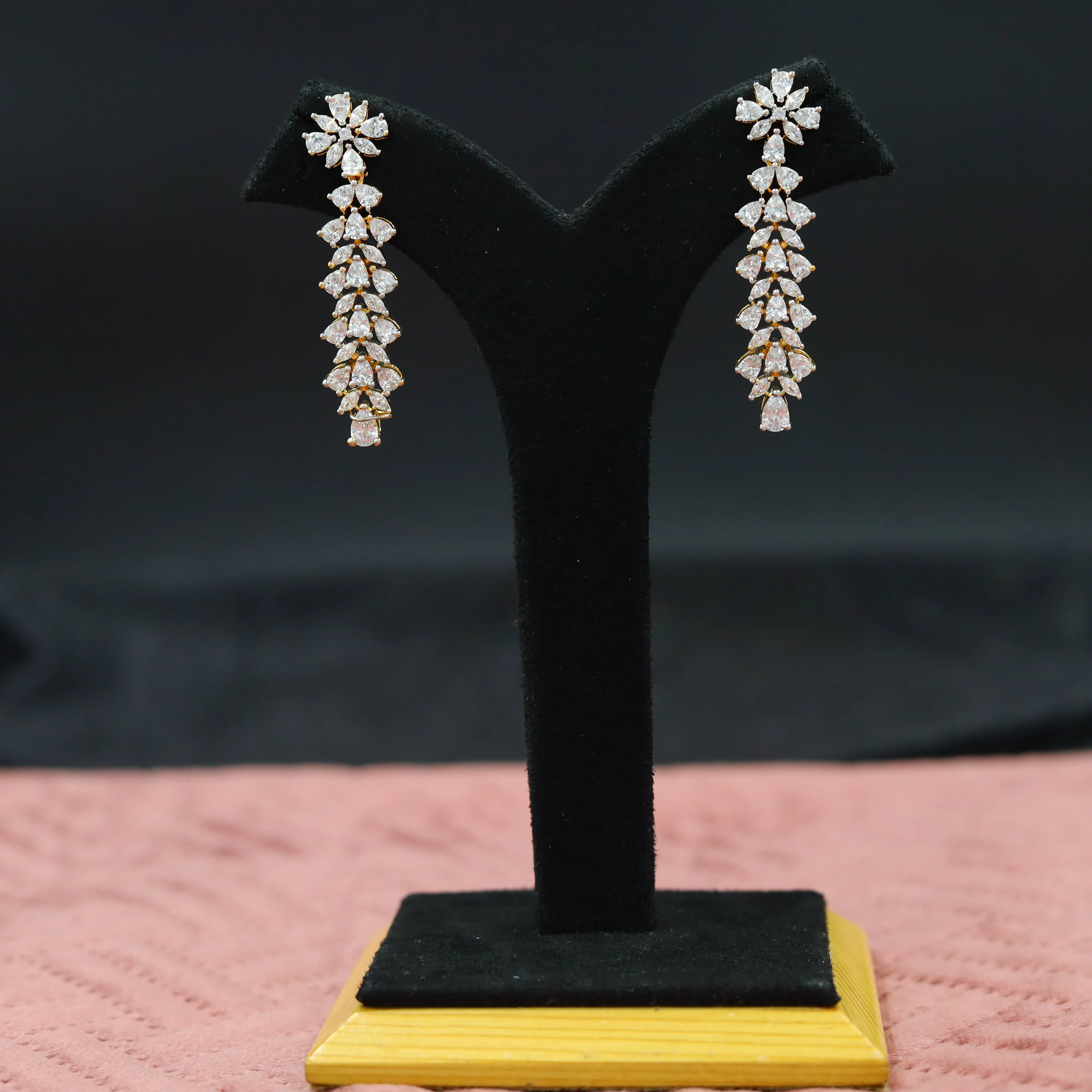 Round Neck Zircon/AD Necklace Set 11903-69