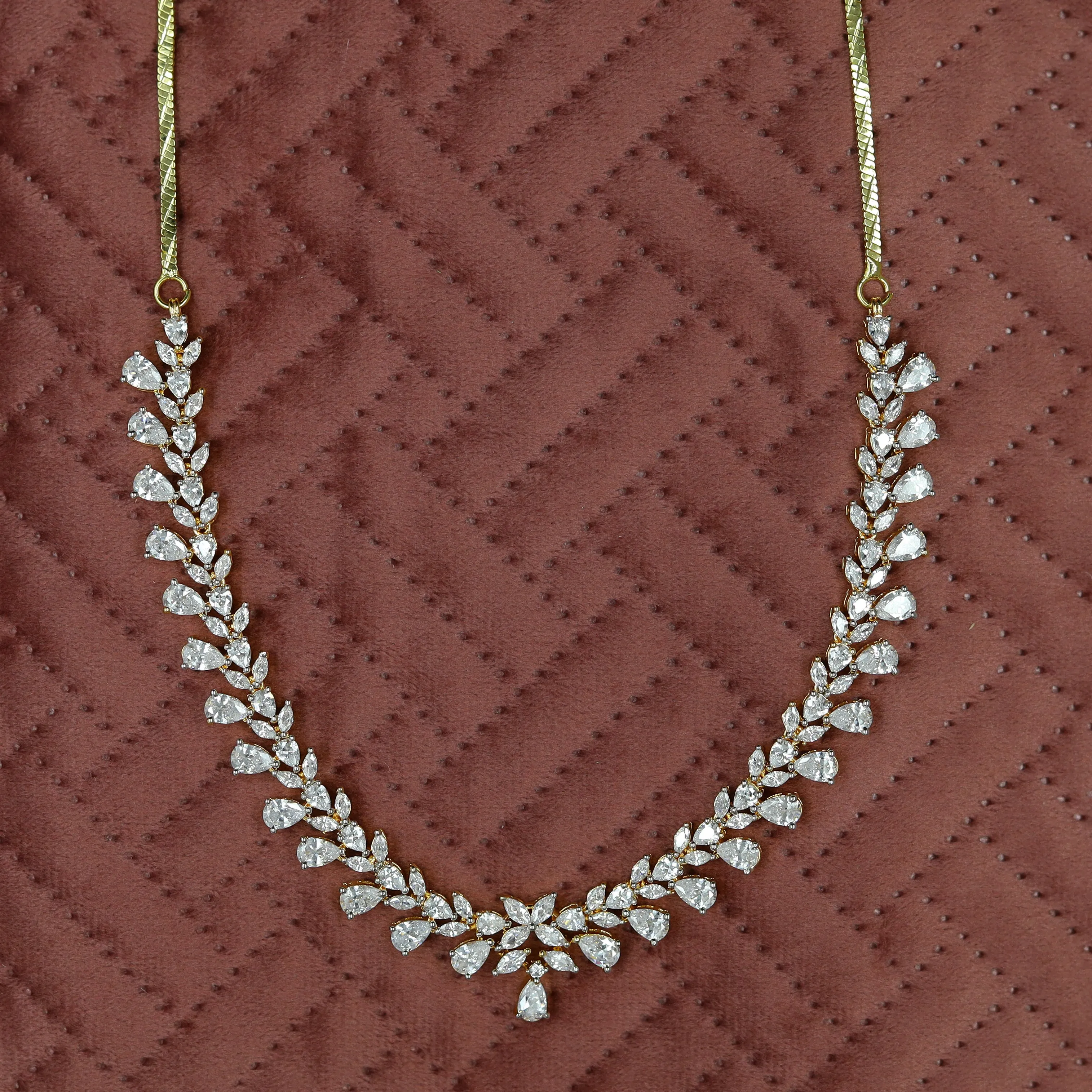 Round Neck Zircon/AD Necklace Set 11903-69