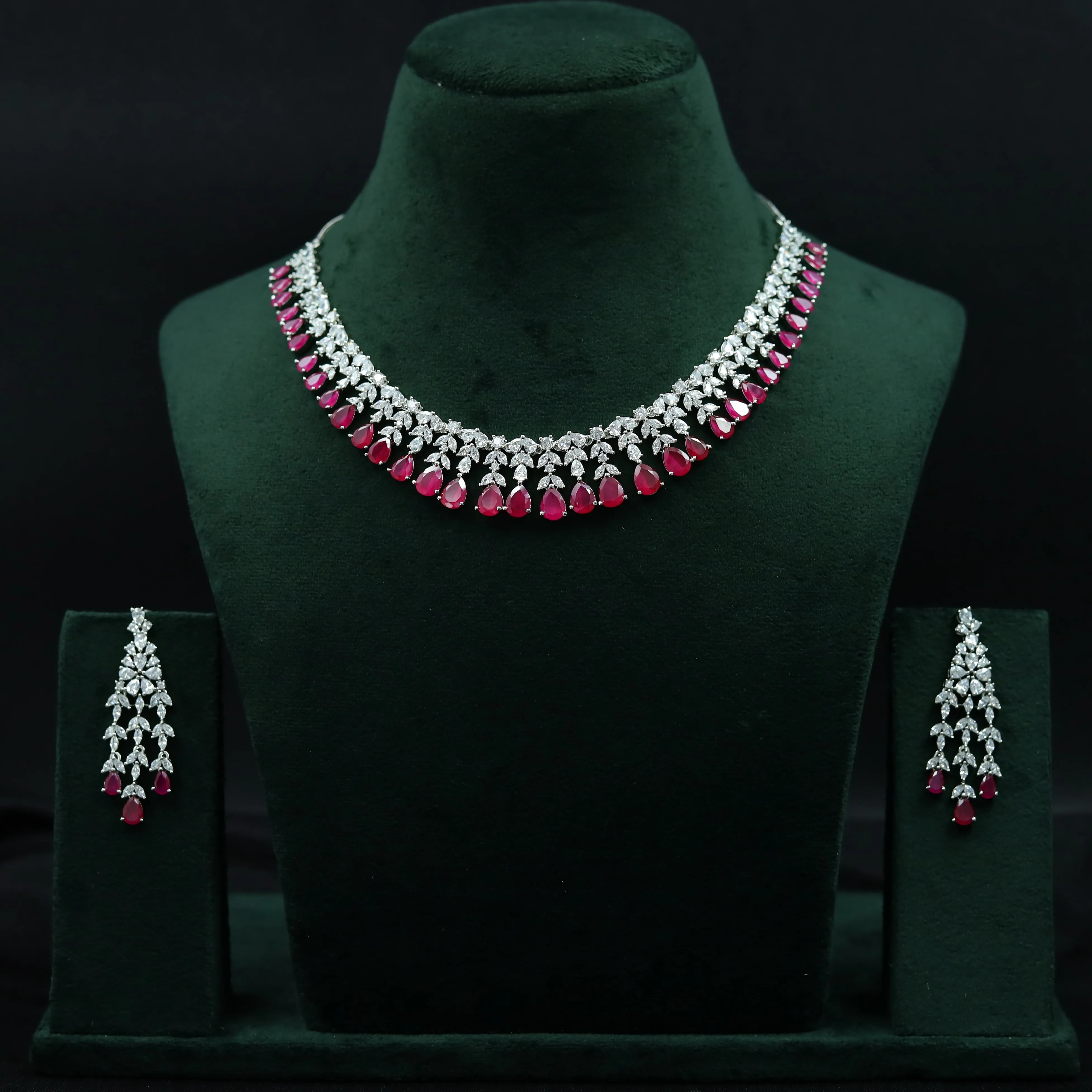 Round Neck Zircon/AD Necklace Set 11904-69