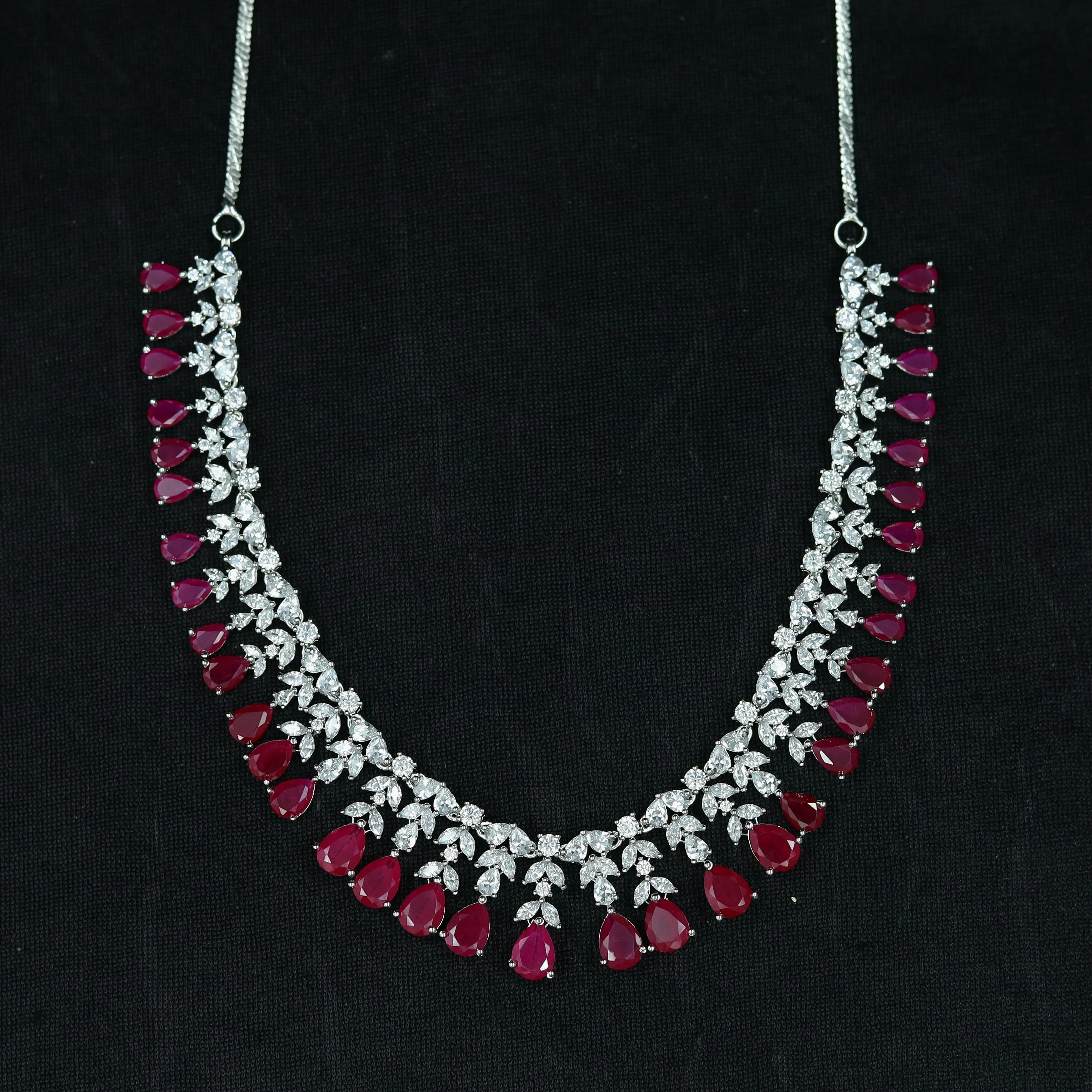 Round Neck Zircon/AD Necklace Set 11904-69