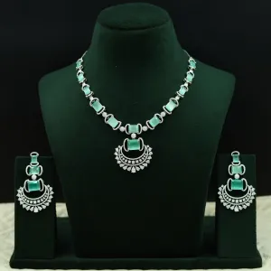 Round Neck Zircon/AD Necklace Set 12534-28