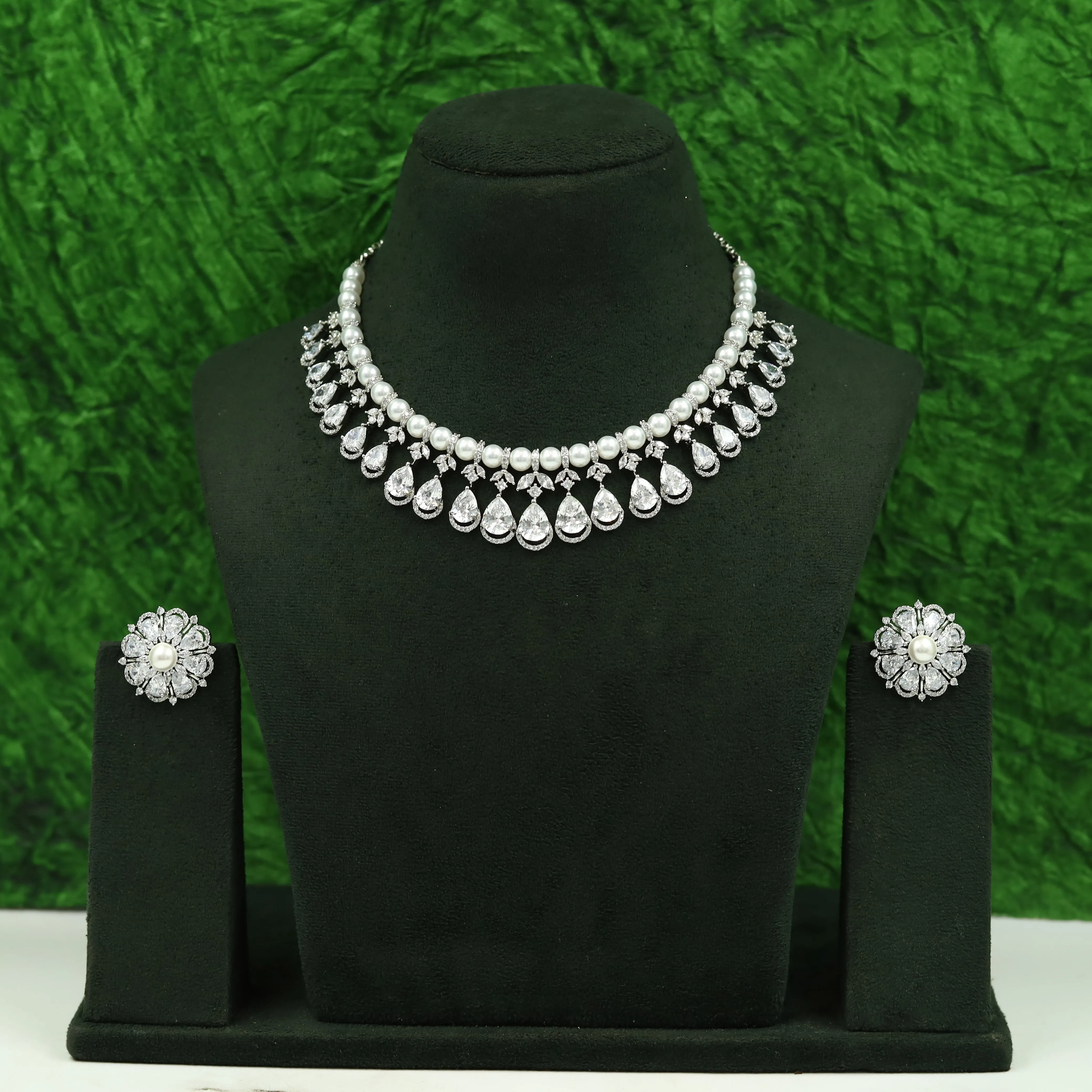 Round Neck Zircon/AD Necklace Set 16554-69