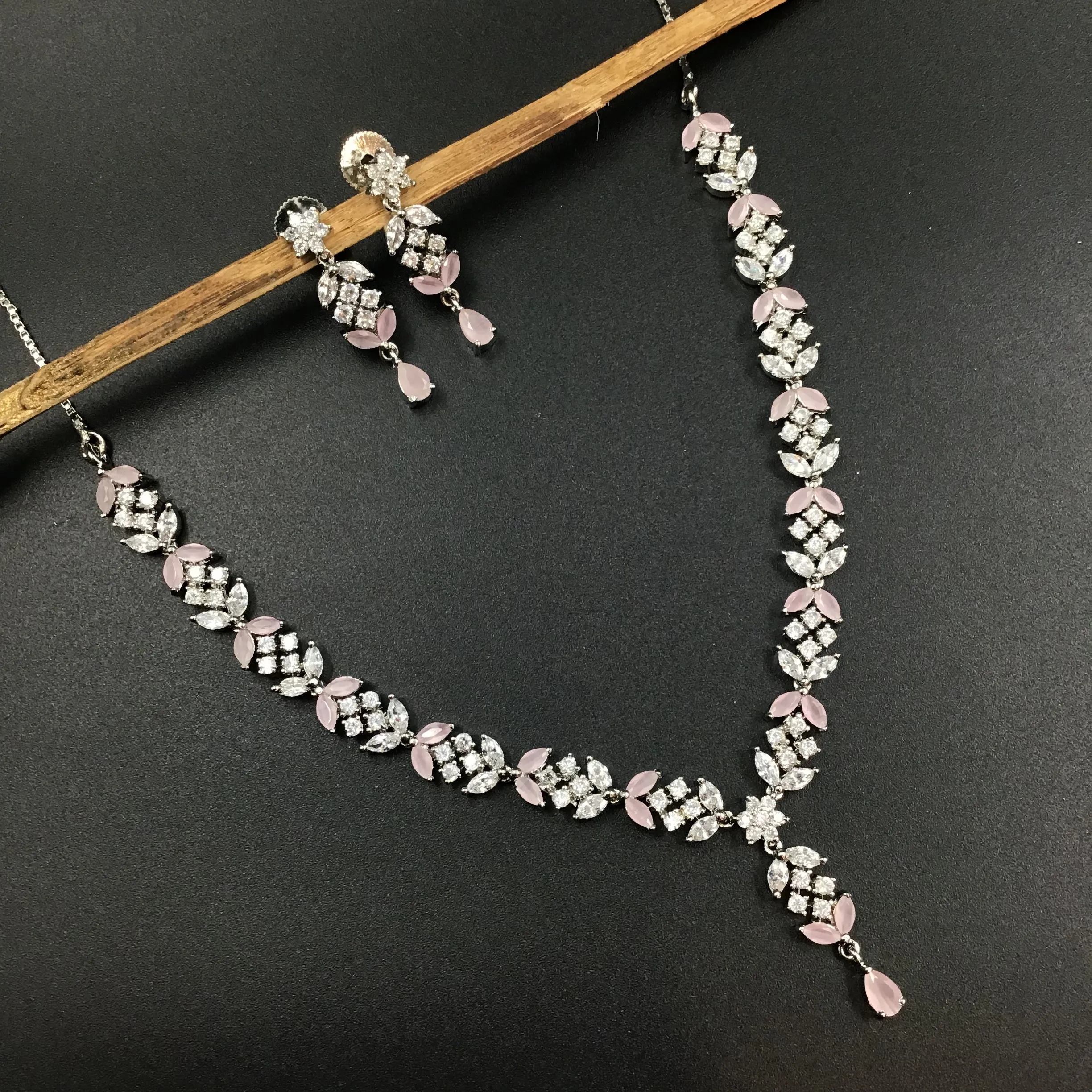 Round Neck Zircon/AD Necklace Set 3154-11