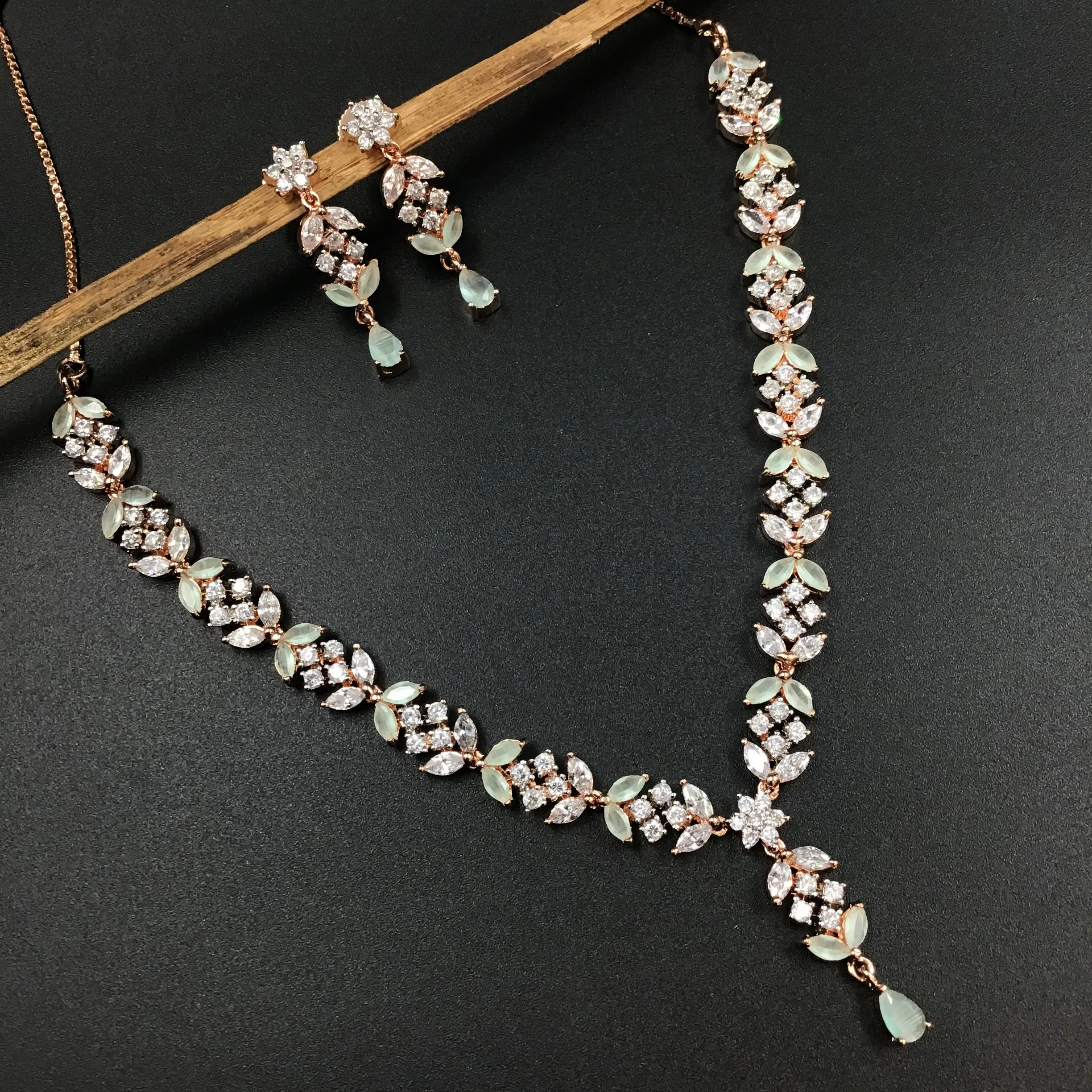 Round Neck Zircon/AD Necklace Set 3155-11