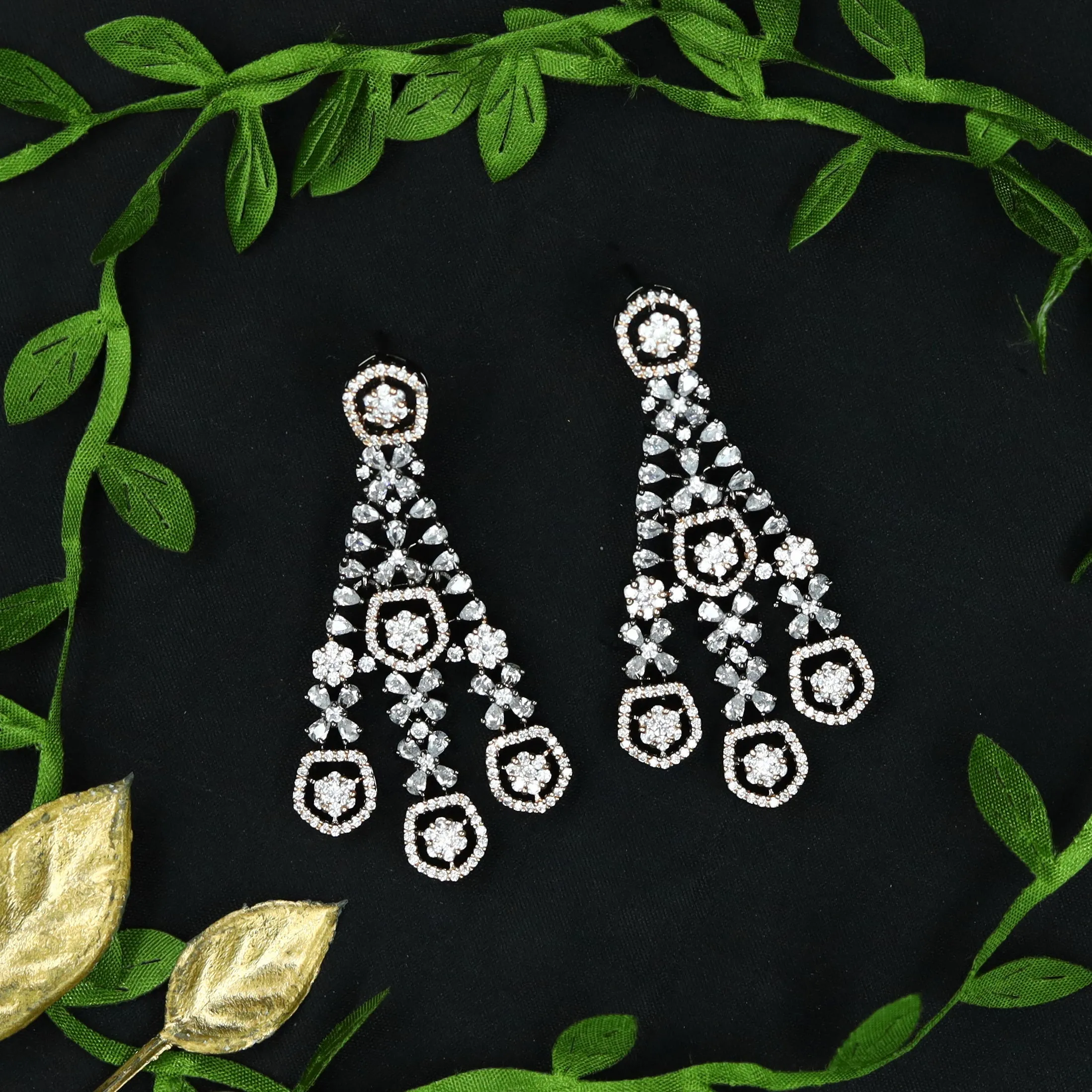 Round Neck Zircon/AD Necklace Set 6660-28