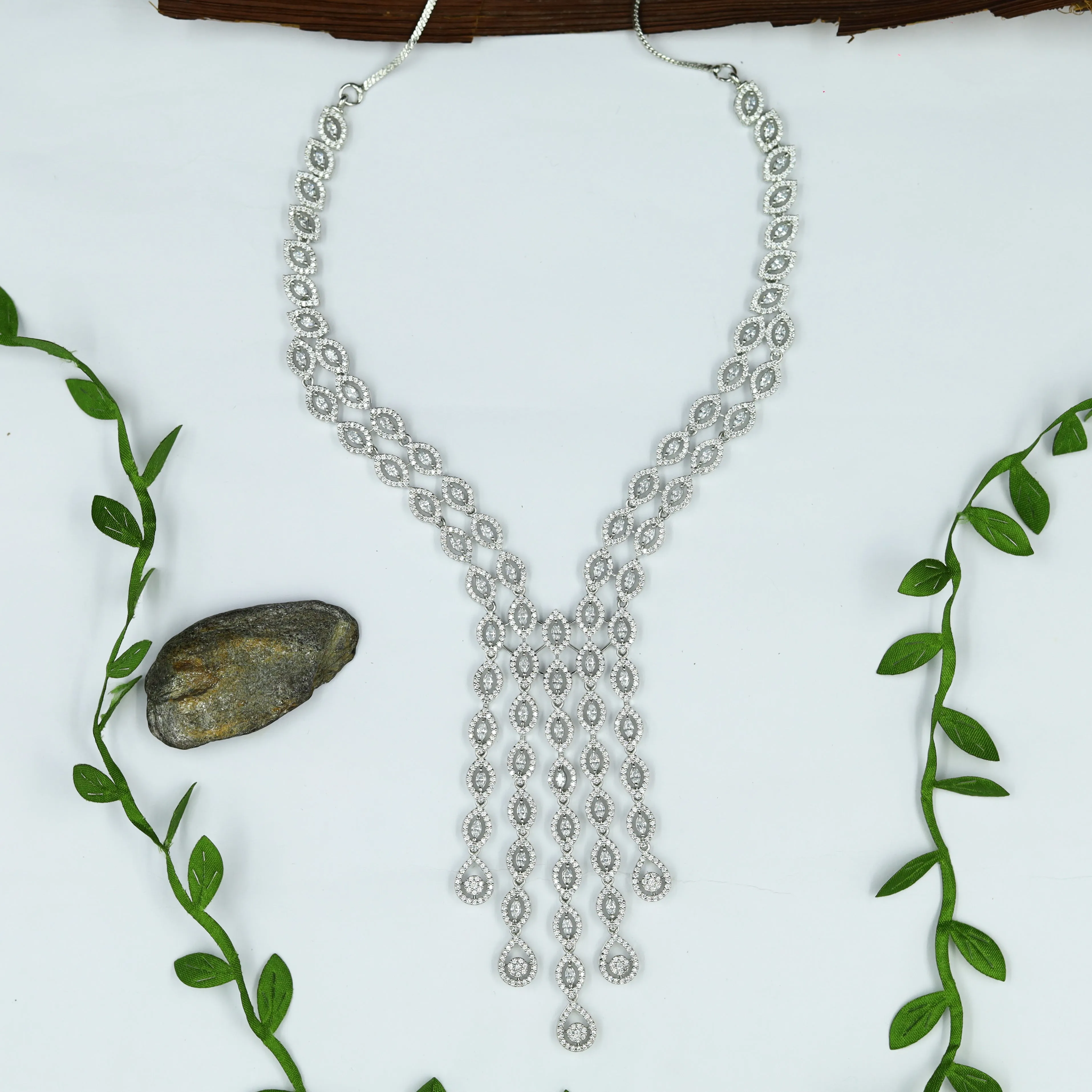 Round Neck Zircon/AD Necklace Set 6665-28