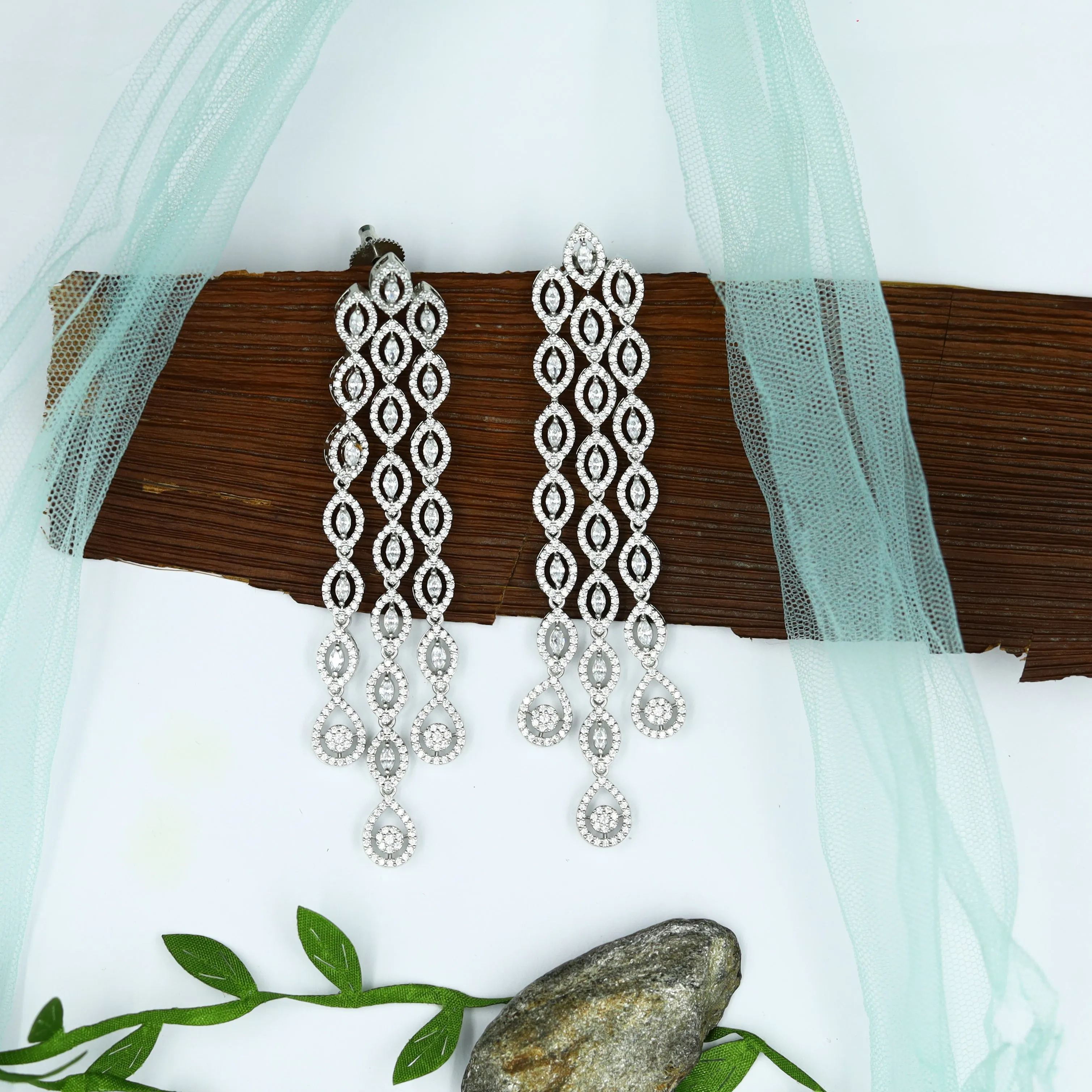 Round Neck Zircon/AD Necklace Set 6665-28