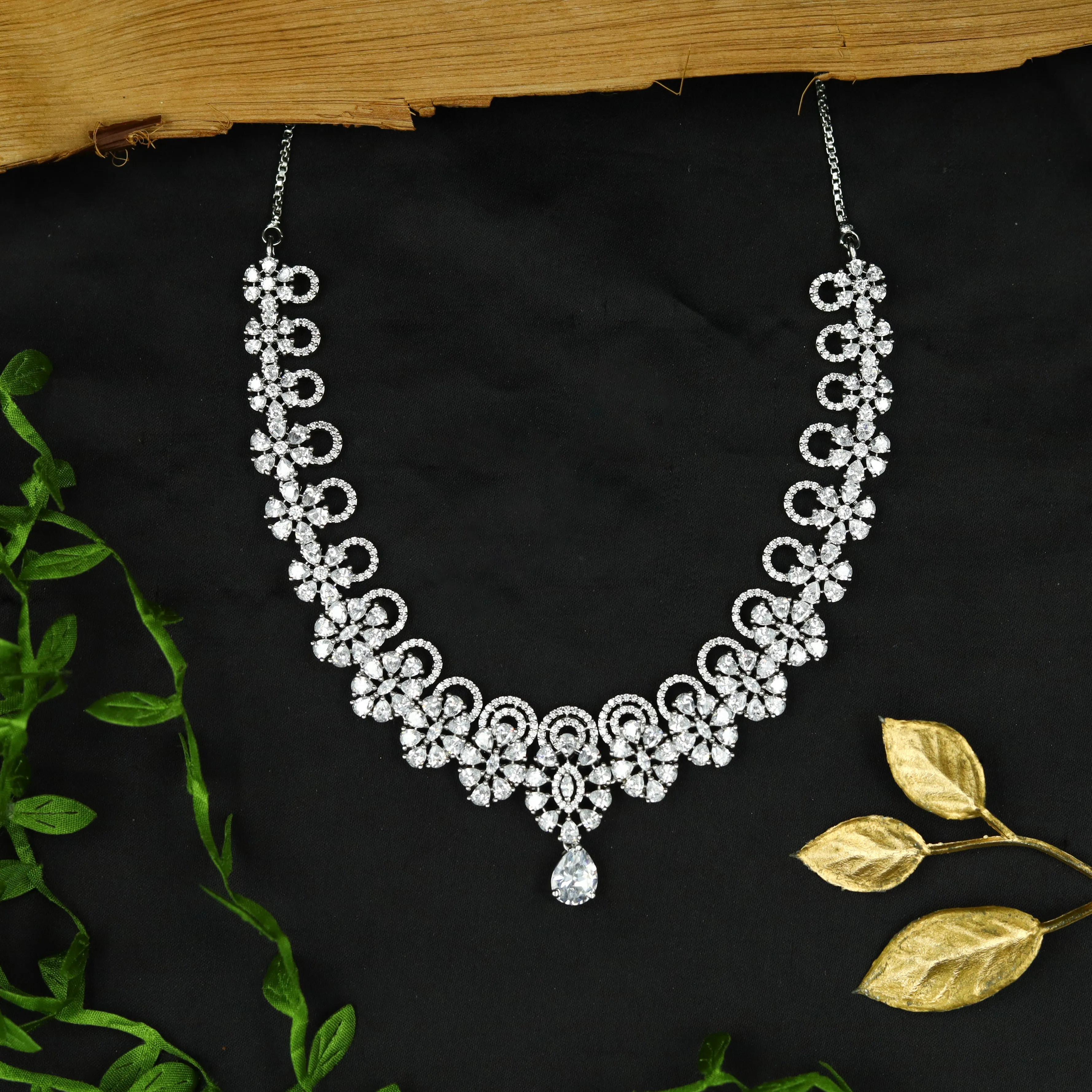 Silver Plated Zircon/AD Round Necklace Set 4967-9032