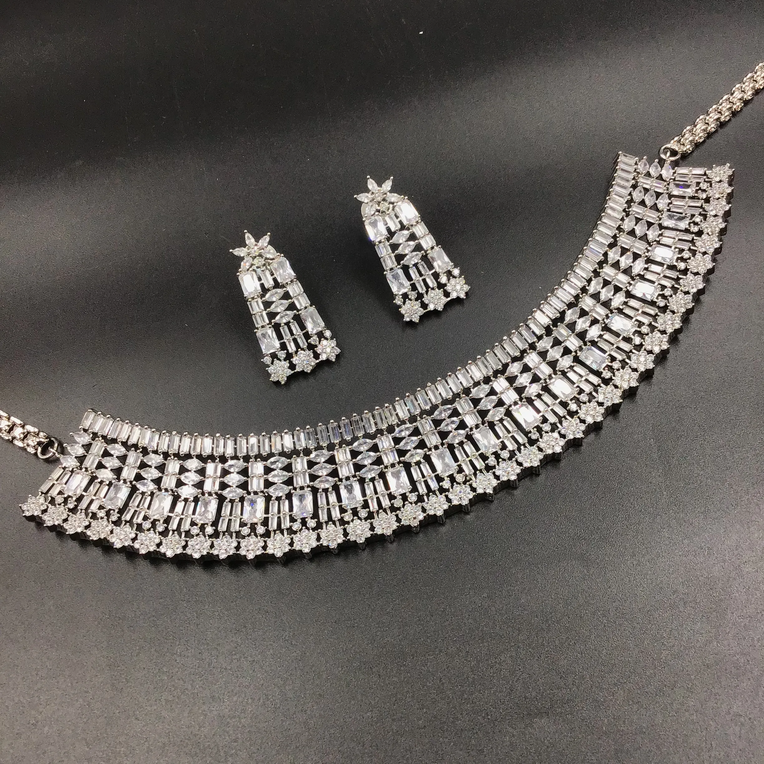 Silver Zircon/AD Choker  Set 16912-4060
