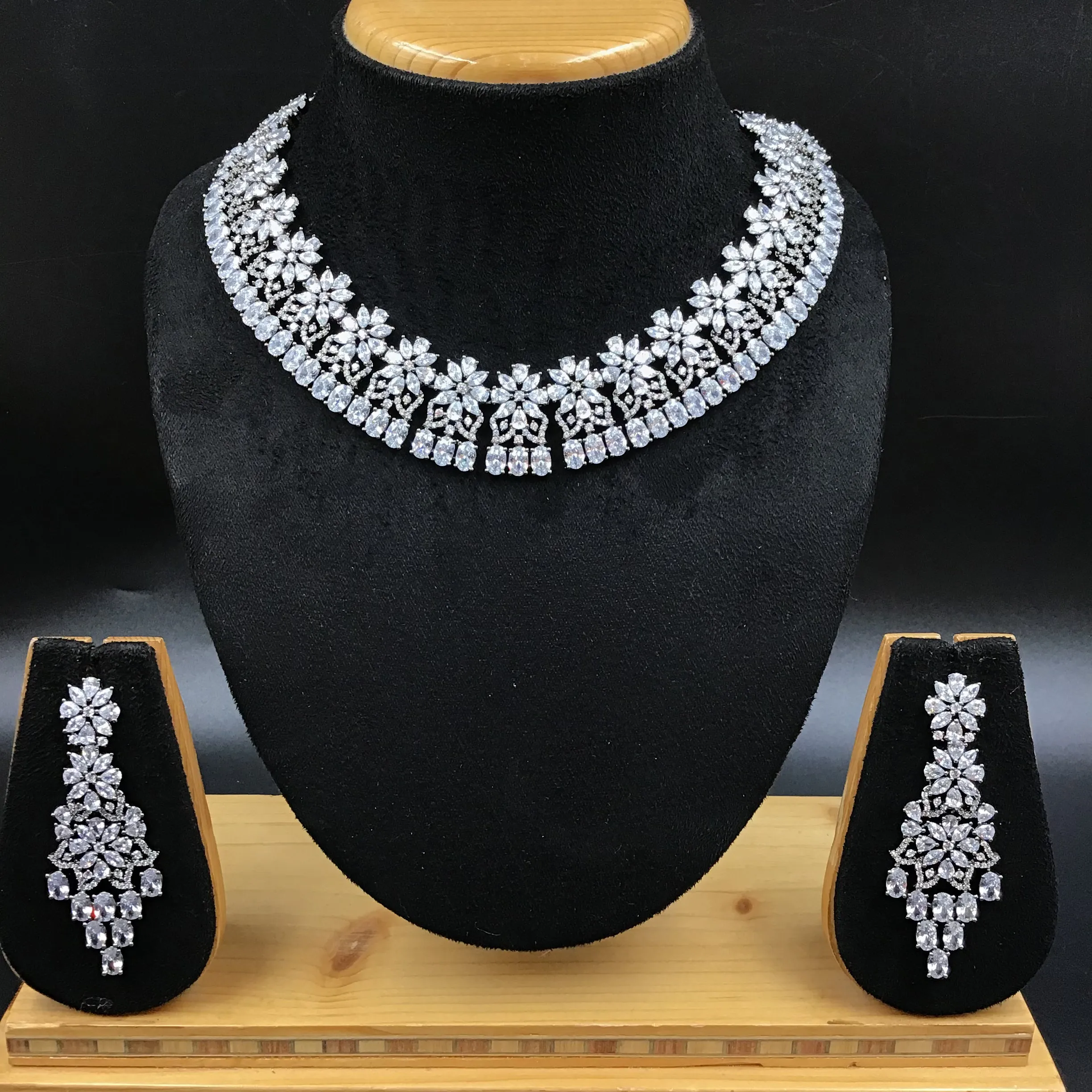 Victorian Zircon/AD Necklace Set  12280-8670