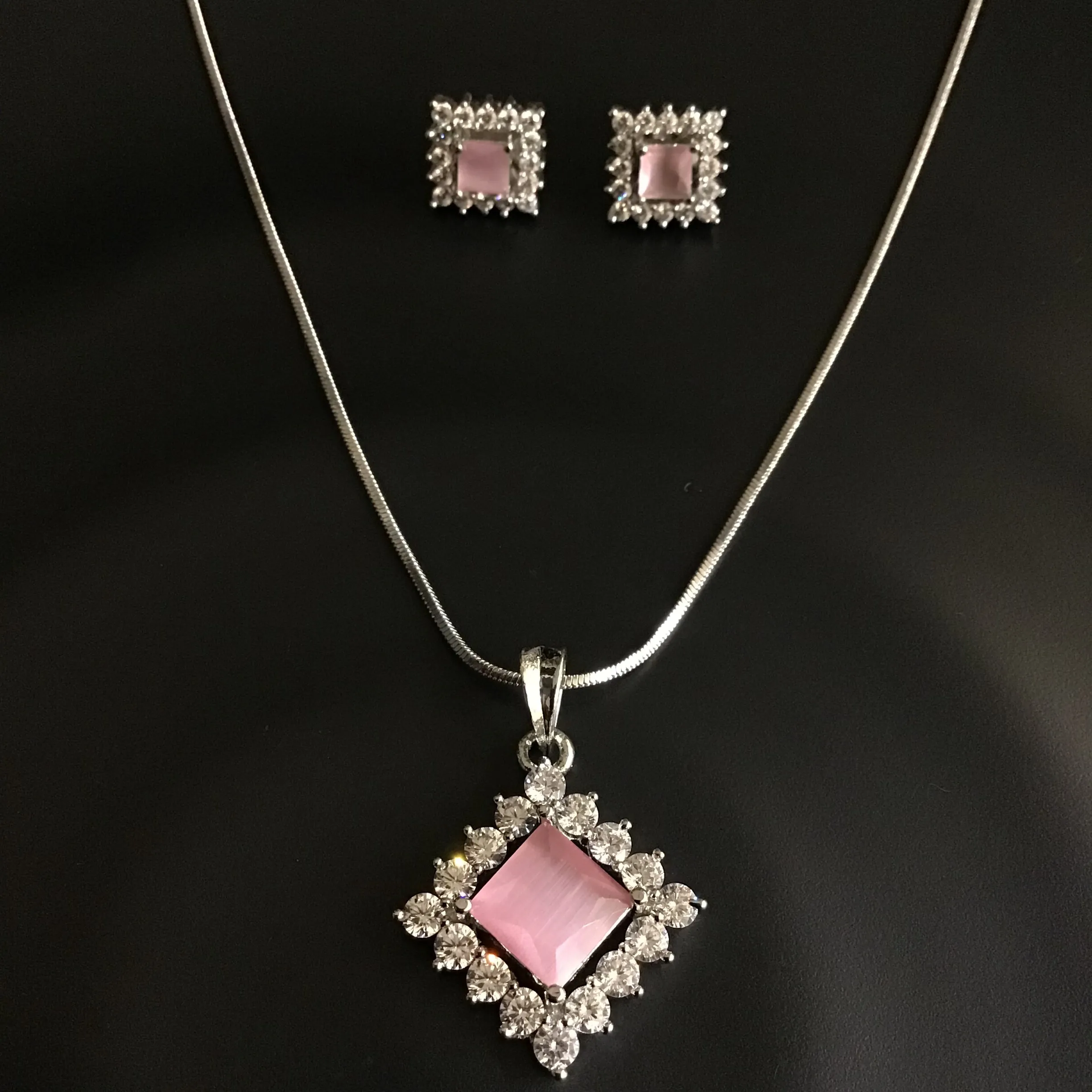 Zircon/AD Pendant Set 1167-69