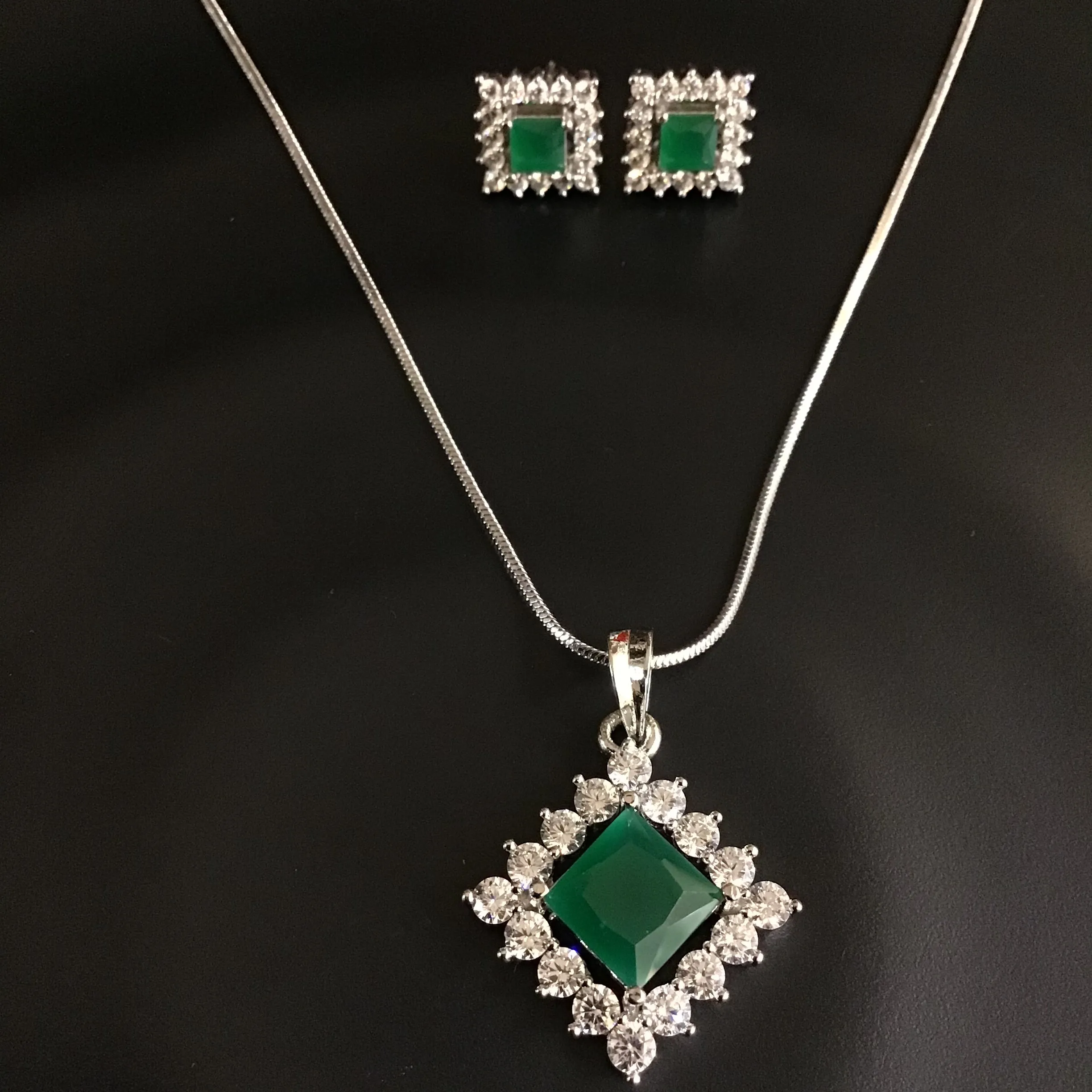 Zircon/AD Pendant Set 1167-69