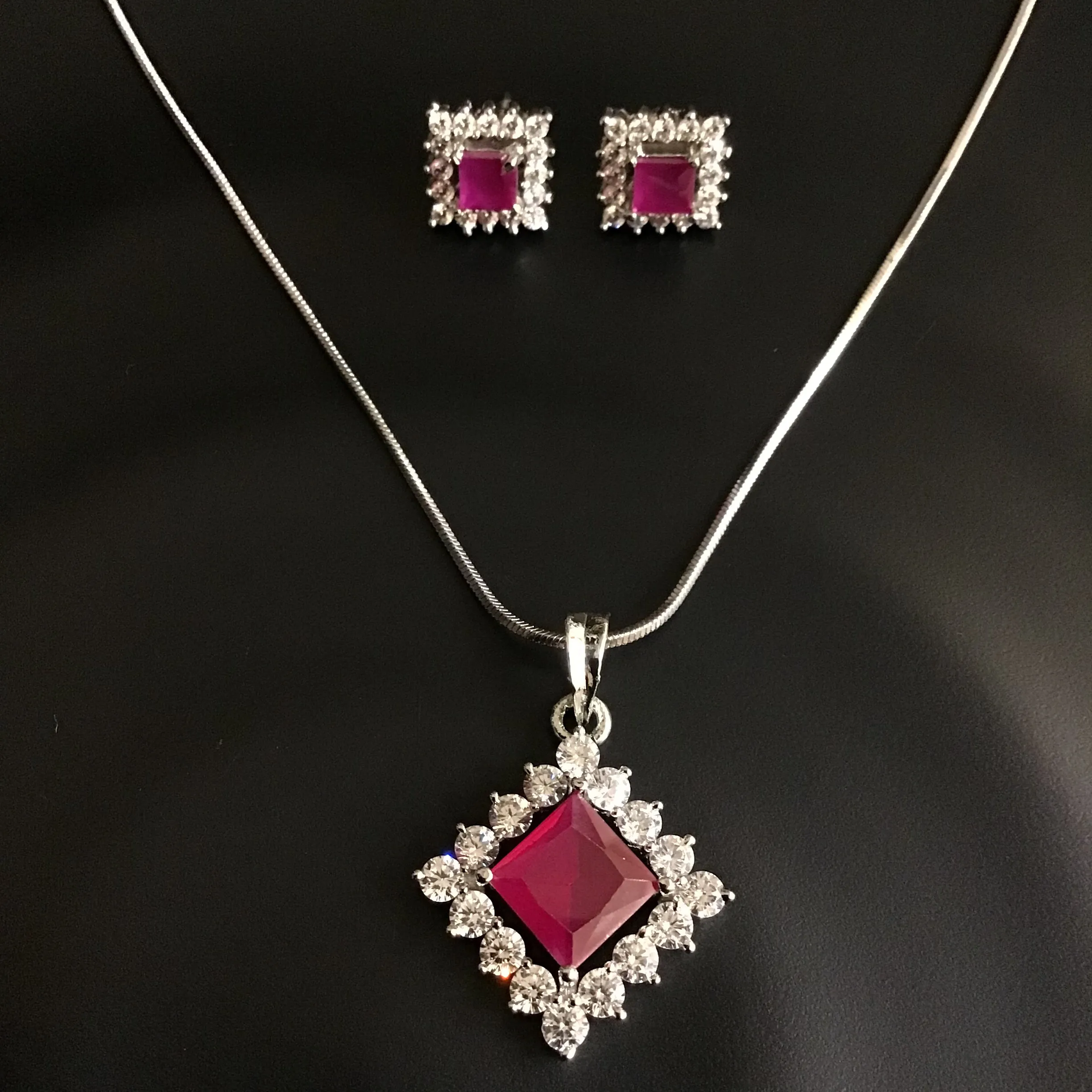 Zircon/AD Pendant Set 1167-69